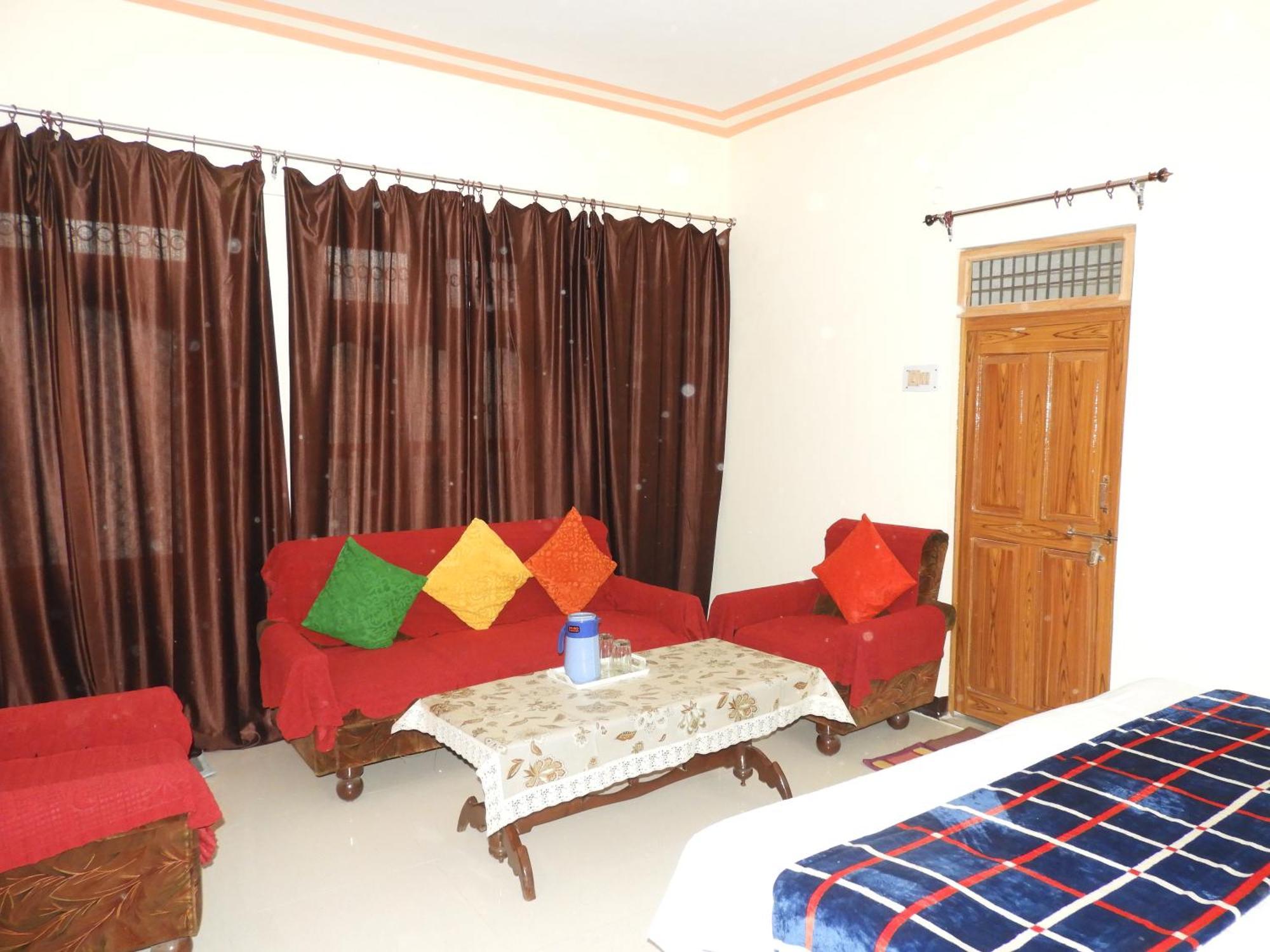 Samar Homestay Ayodhya Exterior photo